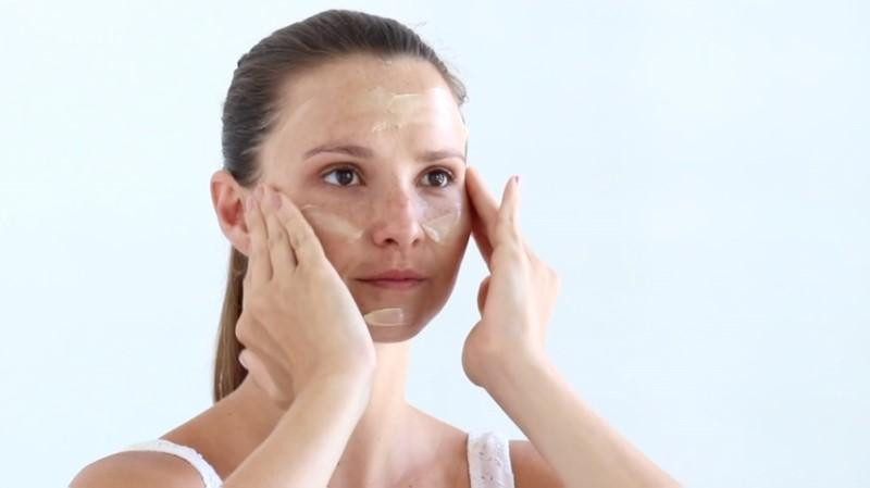 2020-CREAM-MASK-UNBOXED-short.jpg