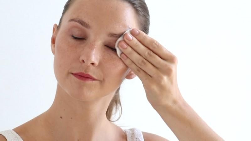 2020-MAKE-UP-REMOVER-UNBOXED.jpg