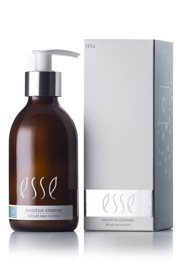 SENSITIVE_CLEANSER_IMG_2944